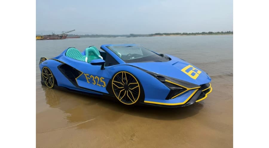 Премиальный водный катер Lamborghini SF63 изображение галереи 7